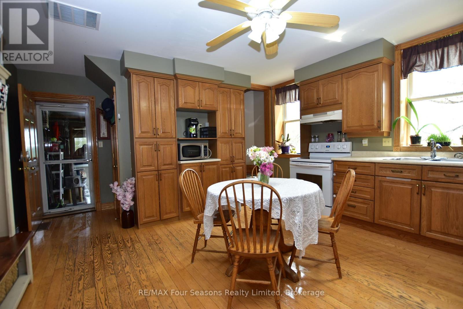 1592 Bruce Saugeen Townline, Saugeen Shores, Ontario  N0H 2C5 - Photo 30 - X11975394