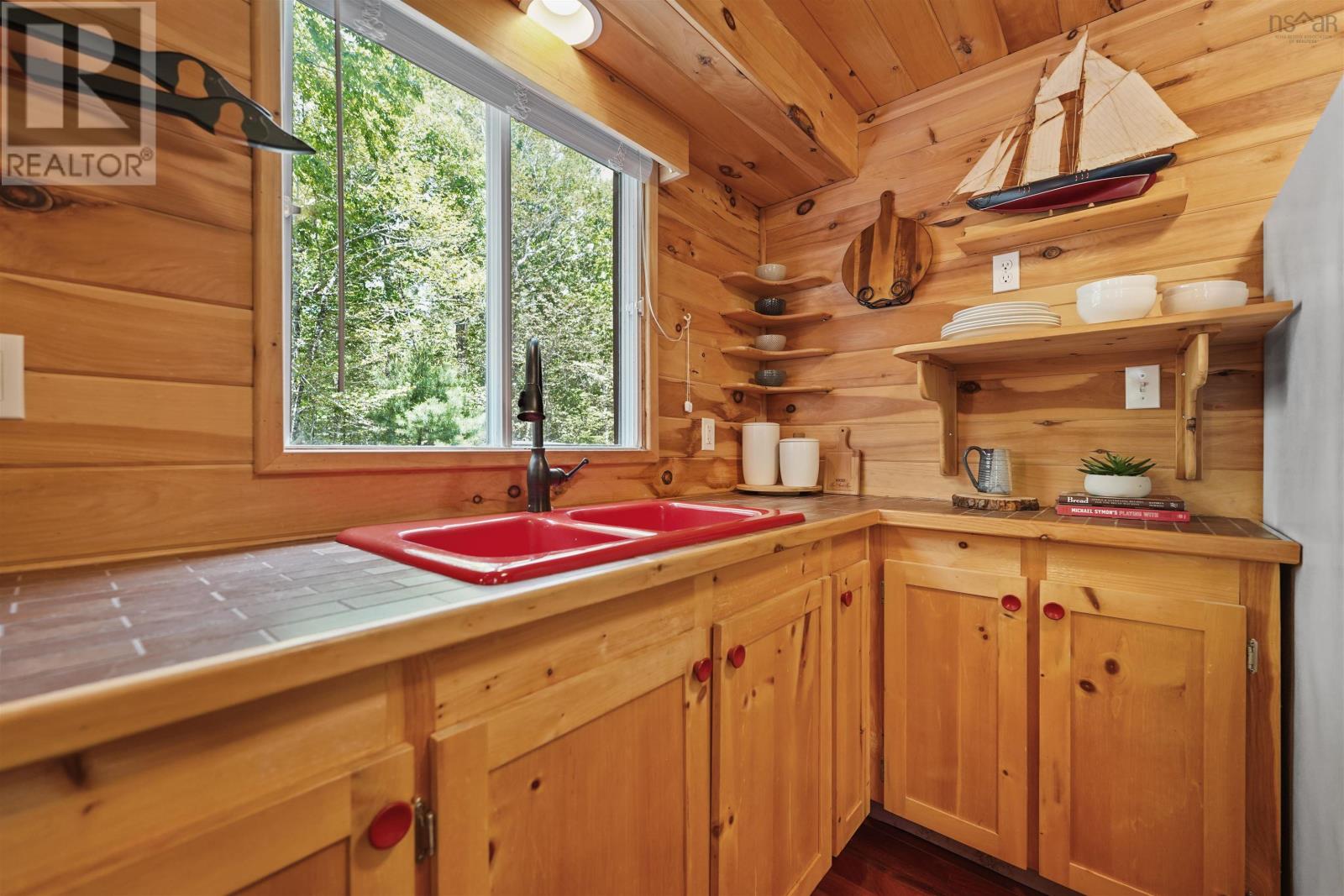 571 Turner Point Drive, Walden, Nova Scotia  B0J 2E0 - Photo 17 - 202503031