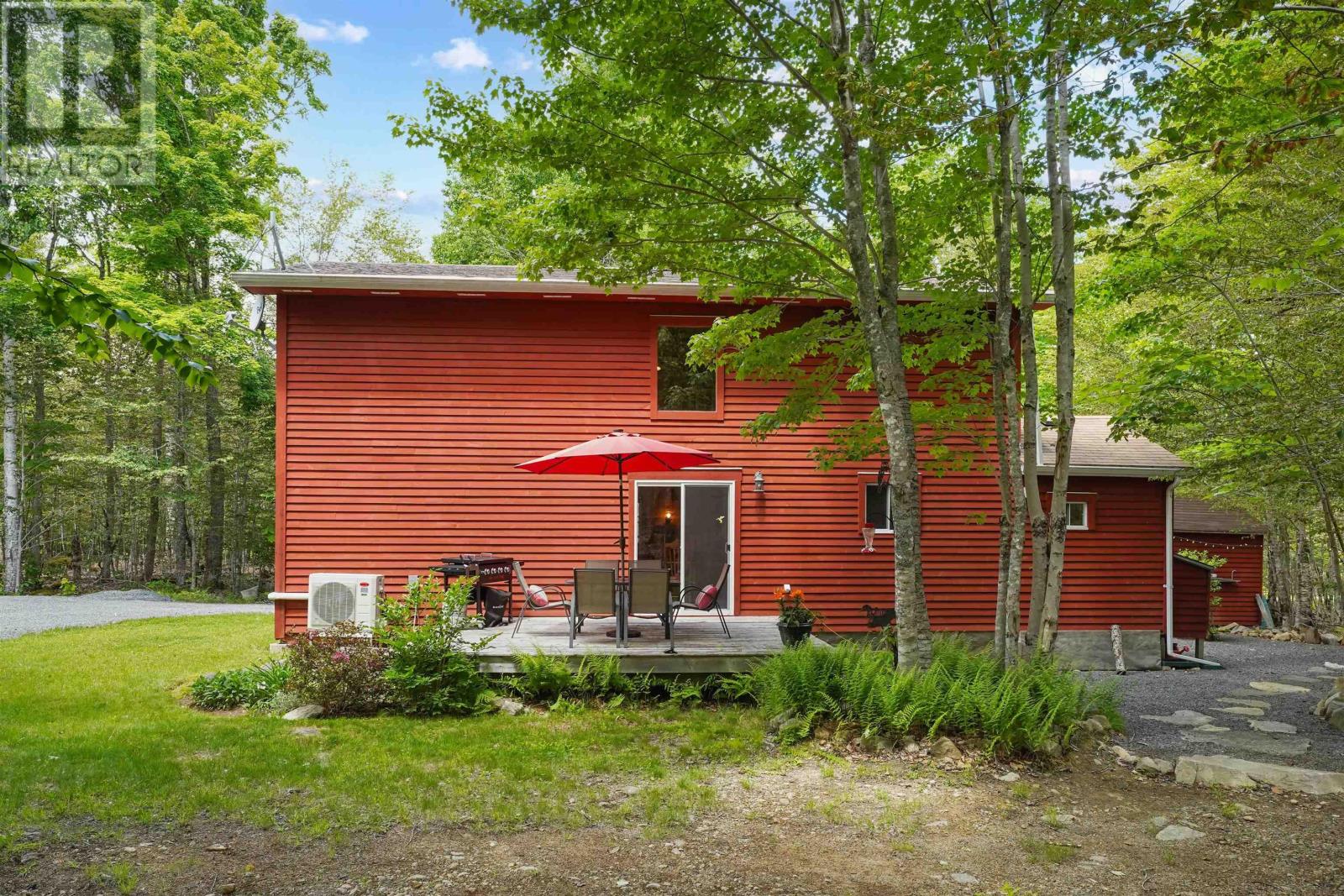 571 Turner Point Drive, Walden, Nova Scotia  B0J 2E0 - Photo 4 - 202503031