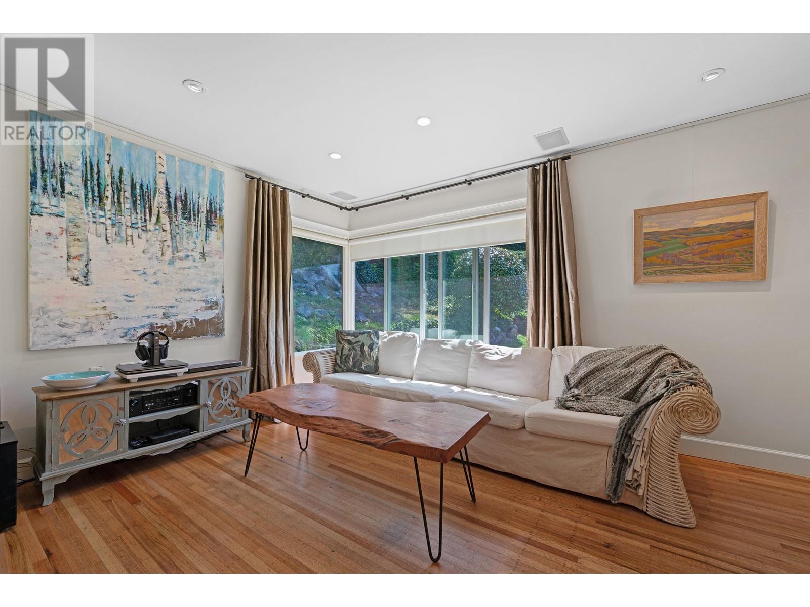 5475 Greenleaf Road, West Vancouver, British Columbia  V7W 1N5 - Photo 19 - R2967249