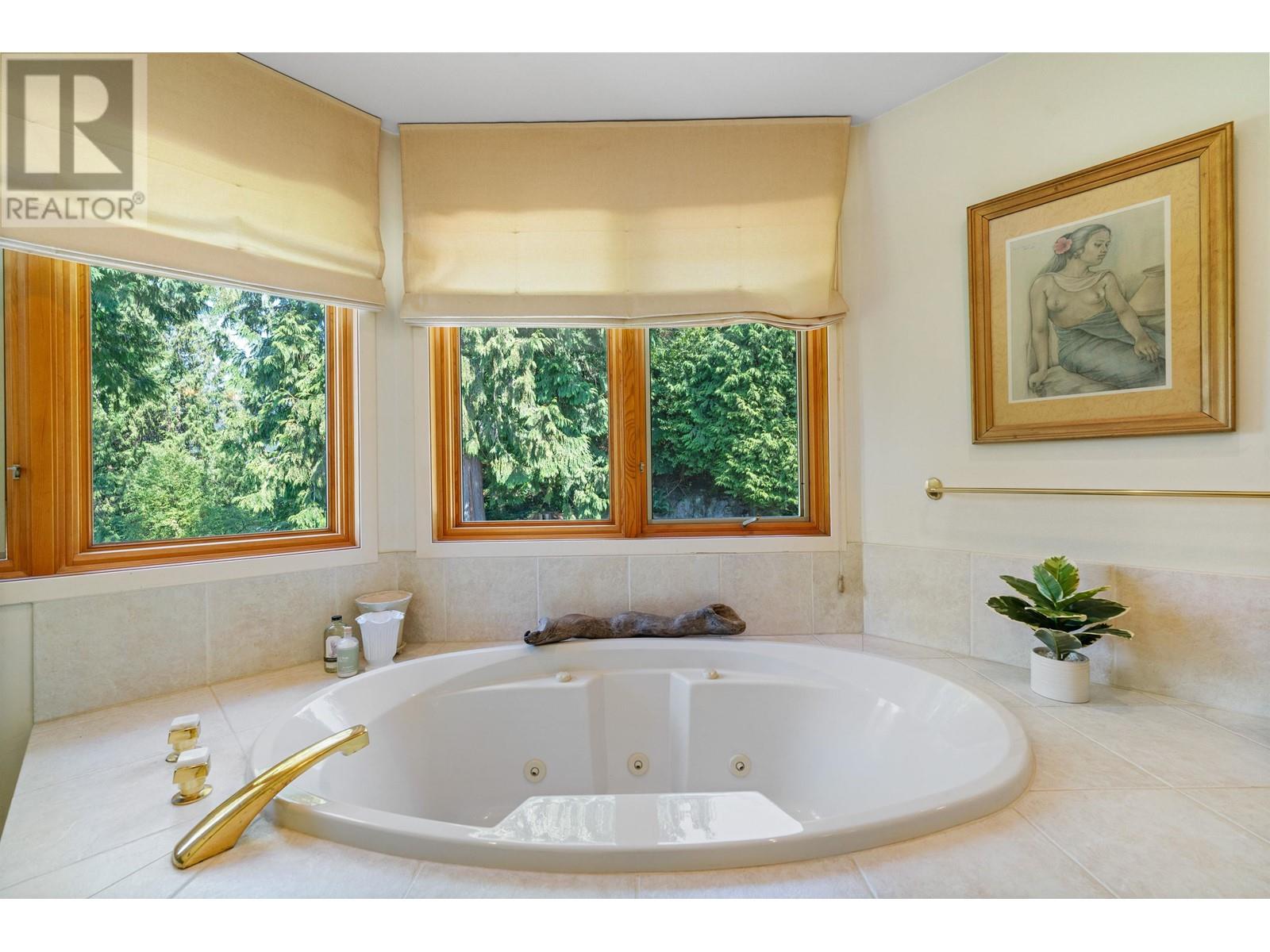5475 Greenleaf Road, West Vancouver, British Columbia  V7W 1N5 - Photo 25 - R2967249