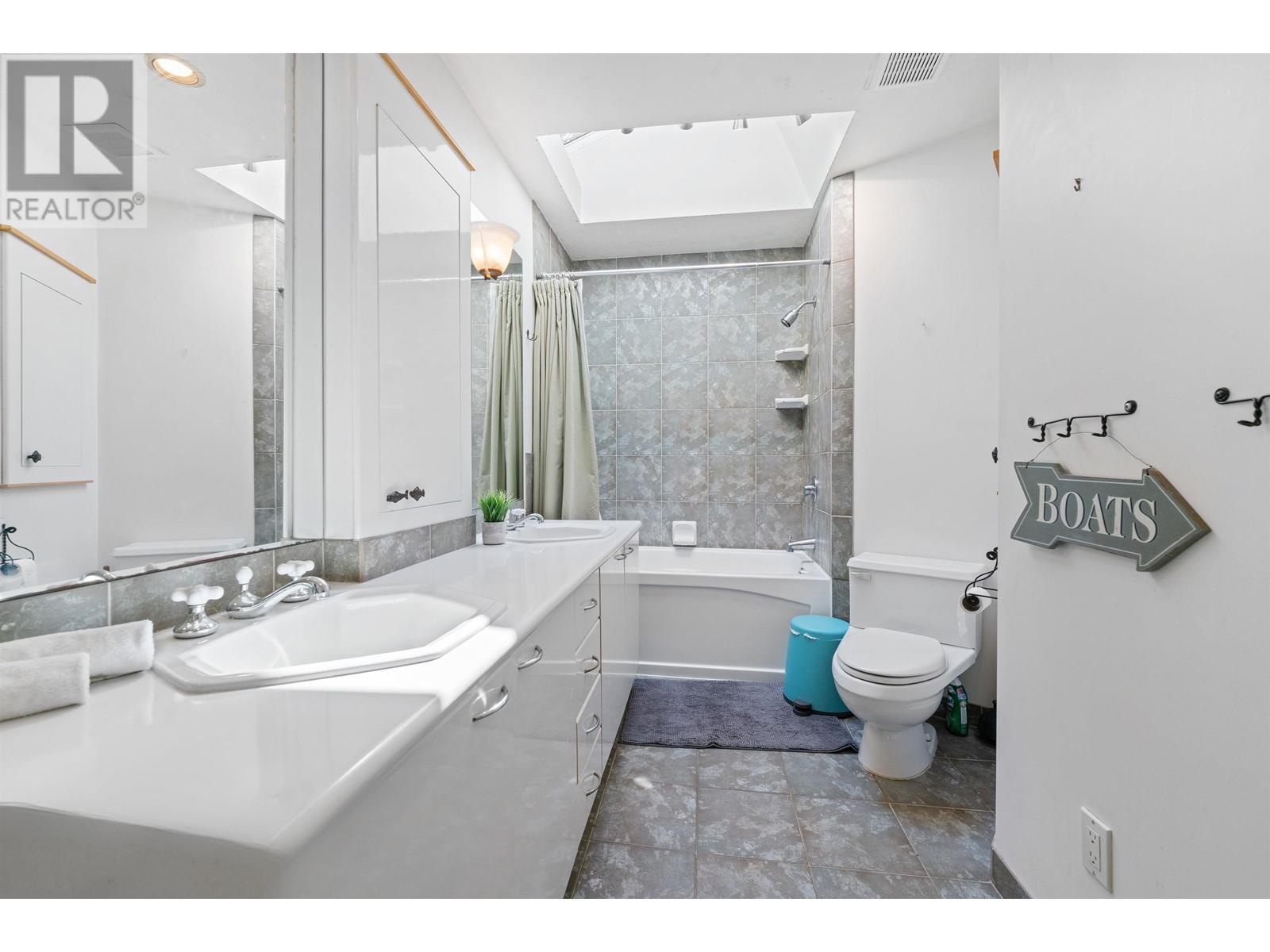 5475 Greenleaf Road, West Vancouver, British Columbia  V7W 1N5 - Photo 28 - R2967249