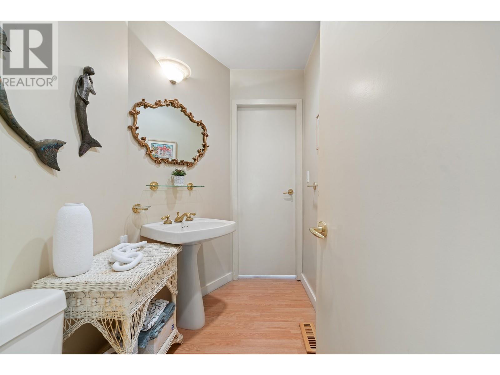 5475 Greenleaf Road, West Vancouver, British Columbia  V7W 1N5 - Photo 31 - R2967249