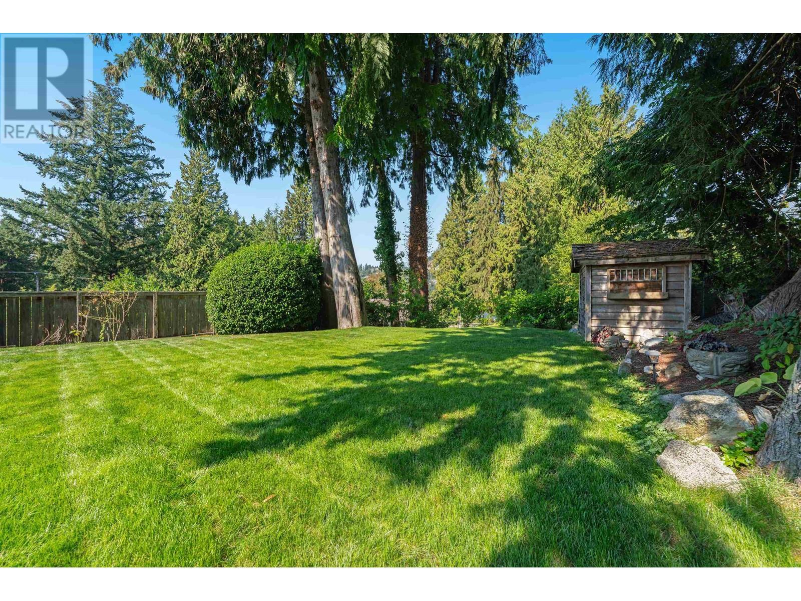 5475 Greenleaf Road, West Vancouver, British Columbia  V7W 1N5 - Photo 36 - R2967249