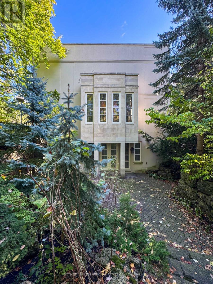 241 Strathallan Wood, Toronto, Ontario  M5N 1T5 - Photo 37 - C11975415