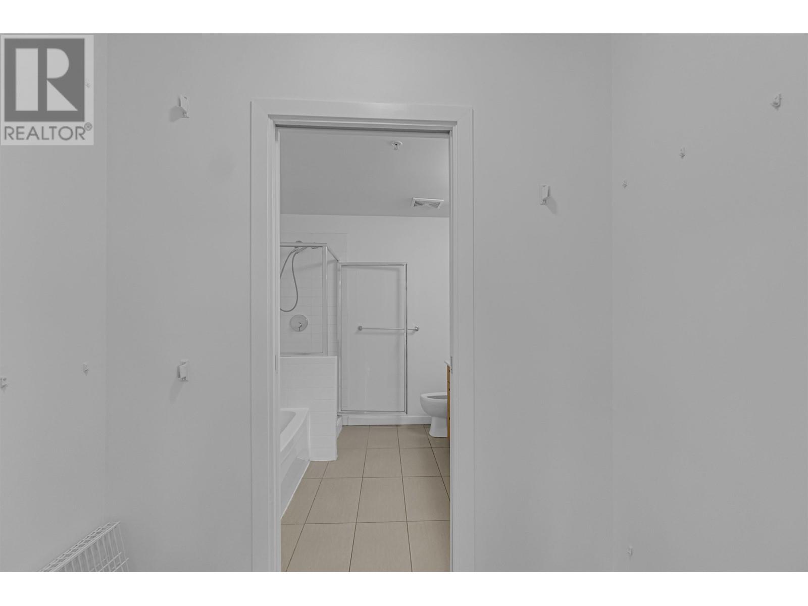 1602 400 Capilano Road, Port Moody, British Columbia  V3H 0E1 - Photo 18 - R2967263