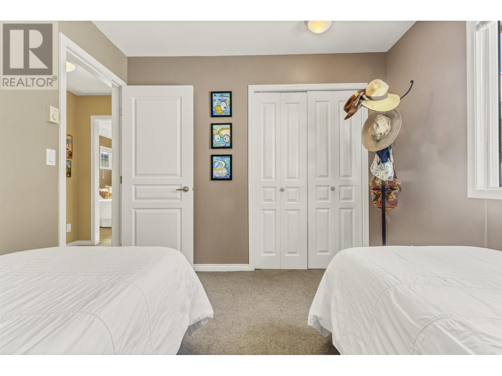 1705 Arbutus Place, Coquitlam, British Columbia  V3E 3K2 - Photo 33 - R2967262