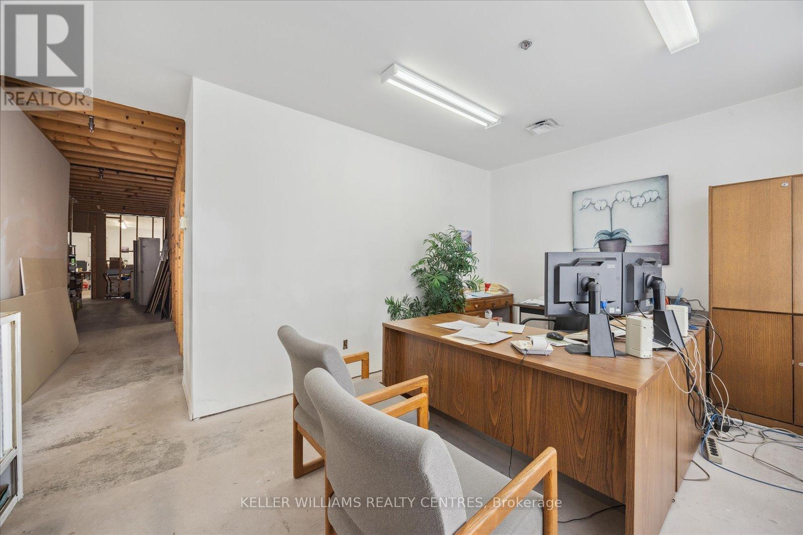 10 - 110 Pony Drive, Newmarket, Ontario  L3Y 7B6 - Photo 4 - N11975422