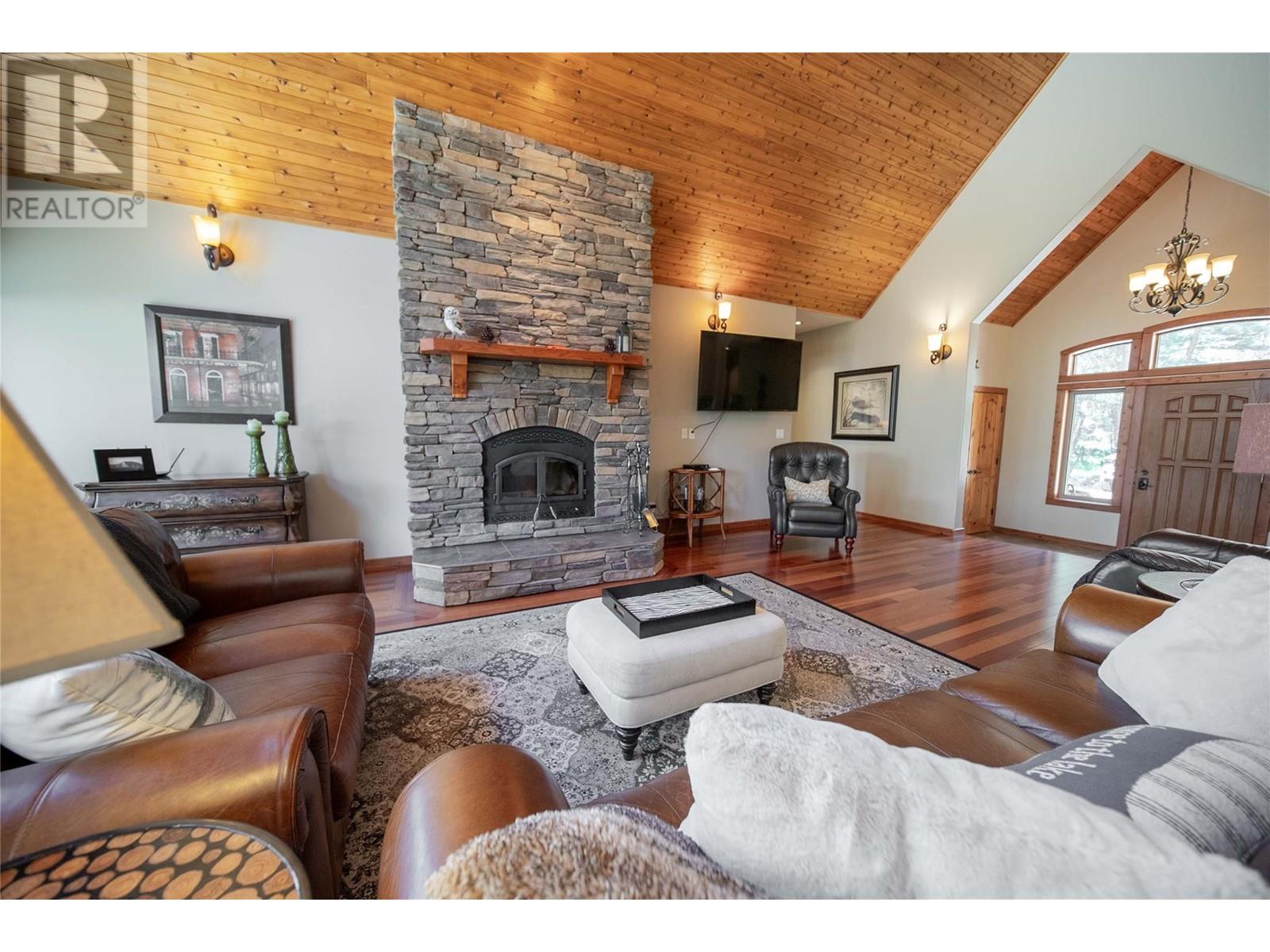 9865 Osprey Landing Drive, Wardner, British Columbia  V0B 2J0 - Photo 18 - 10334989