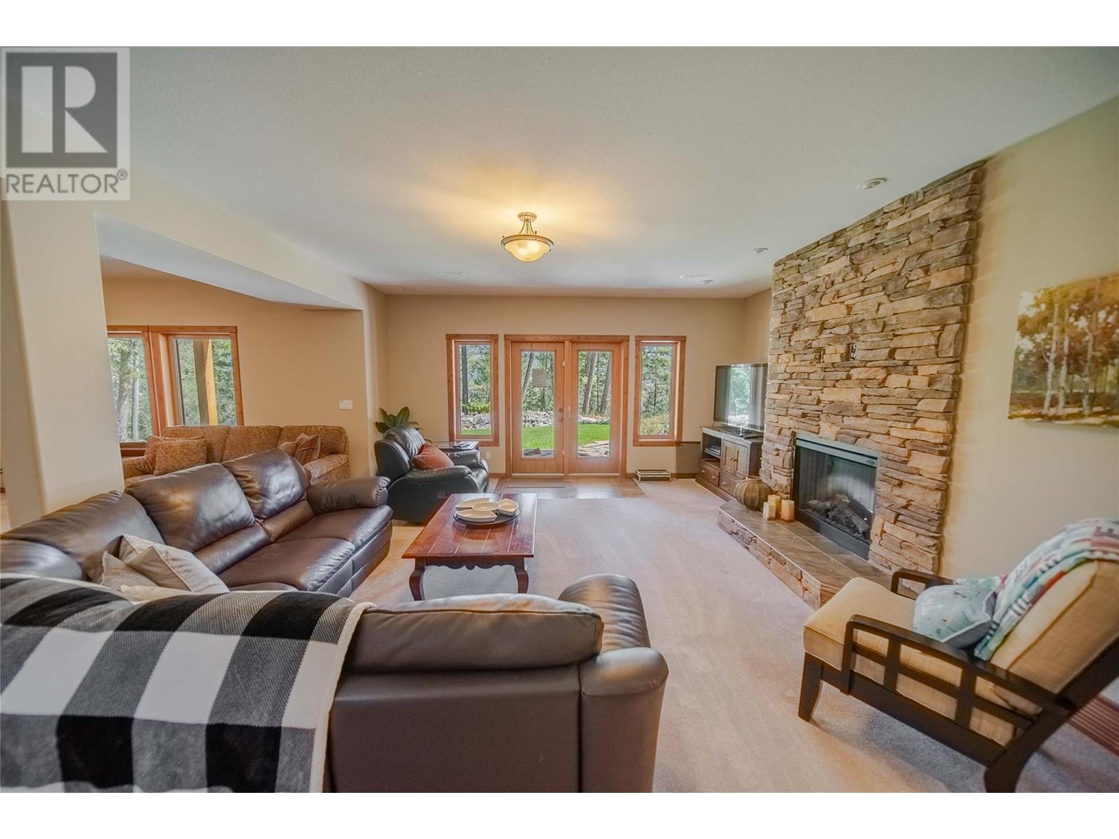 9865 Osprey Landing Drive, Wardner, British Columbia  V0B 2J0 - Photo 36 - 10334989