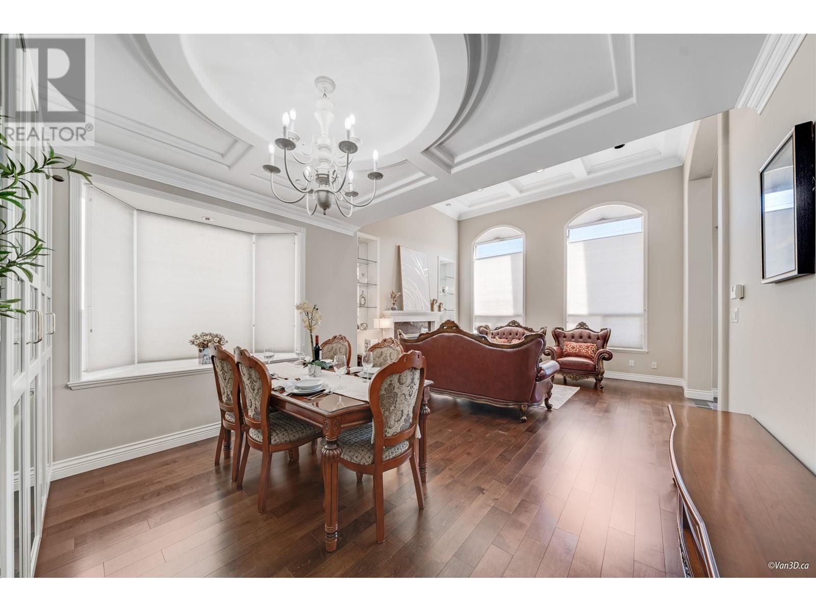 Listing Picture 7 of 38 : 8271 PIGOTT ROAD, Richmond / 烈治文 - 魯藝地產 Yvonne Lu Group - MLS Medallion Club Member