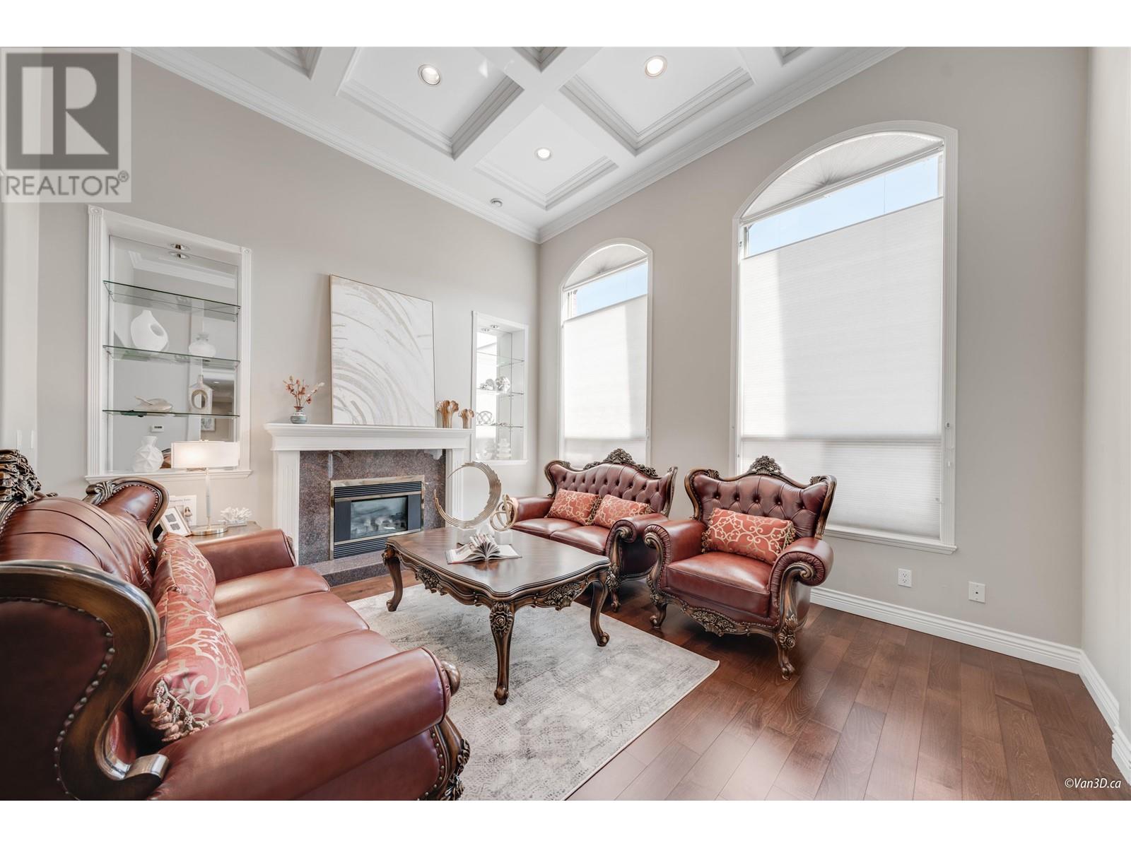 Listing Picture 9 of 38 : 8271 PIGOTT ROAD, Richmond / 烈治文 - 魯藝地產 Yvonne Lu Group - MLS Medallion Club Member