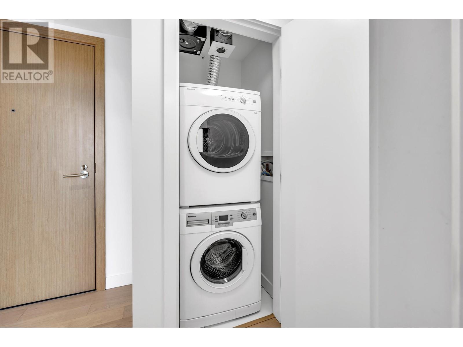 Listing Picture 16 of 37 : 1505 2220 KINGSWAY, Vancouver / 溫哥華 - 魯藝地產 Yvonne Lu Group - MLS Medallion Club Member