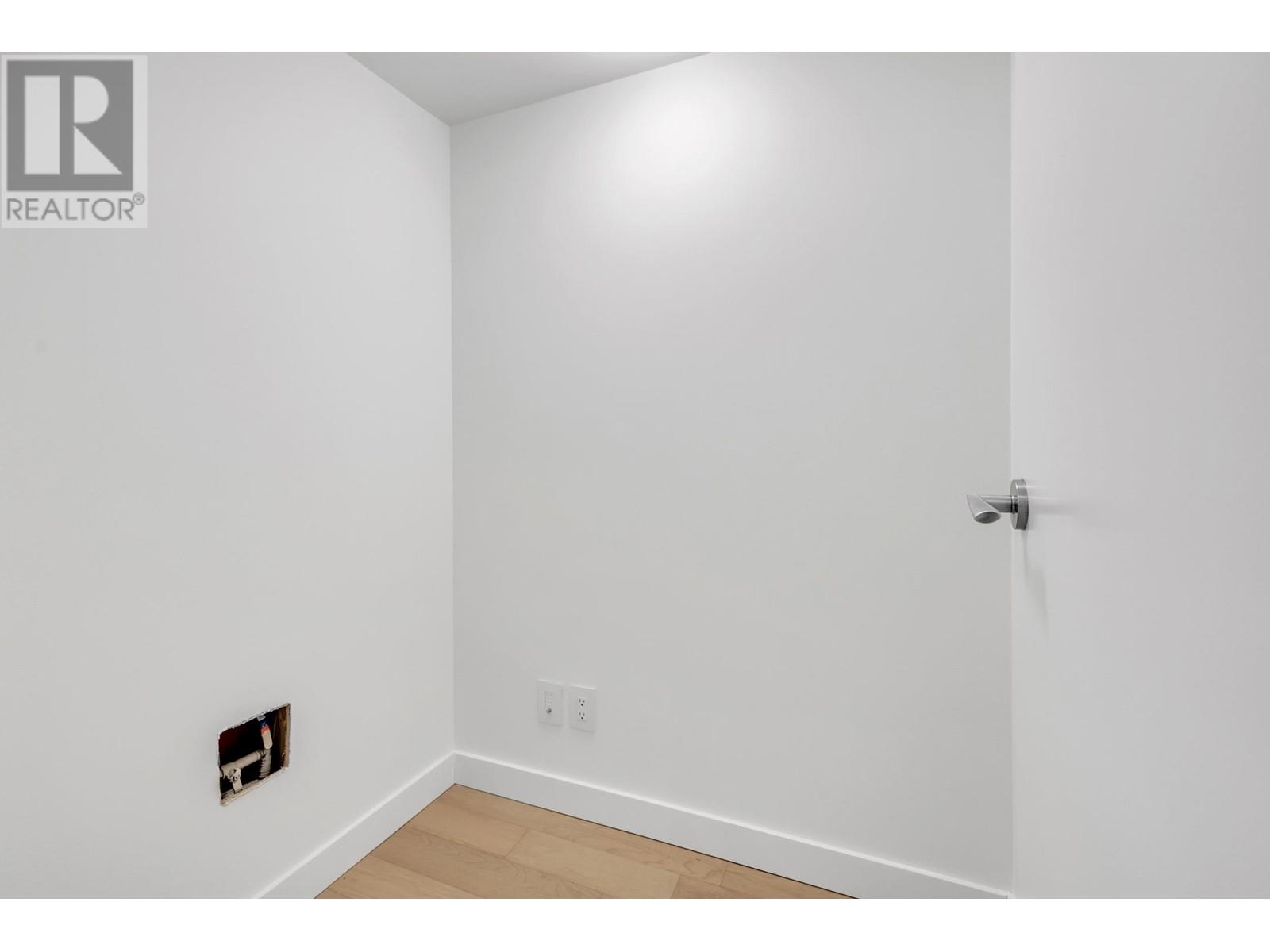 Listing Picture 17 of 37 : 1505 2220 KINGSWAY, Vancouver / 溫哥華 - 魯藝地產 Yvonne Lu Group - MLS Medallion Club Member