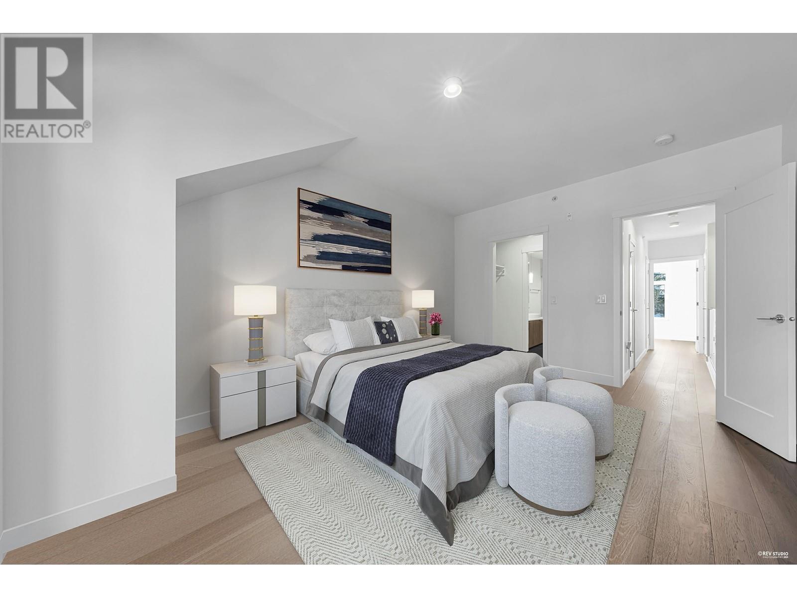 4 1960 Glenaire Drive, North Vancouver, British Columbia  V7P 1Y1 - Photo 7 - R2967286