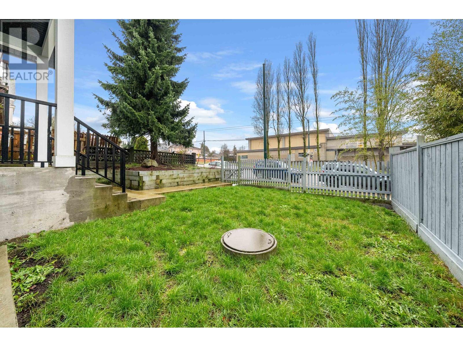 Listing Picture 34 of 40 : 962 RENFREW STREET, Vancouver / 溫哥華 - 魯藝地產 Yvonne Lu Group - MLS Medallion Club Member