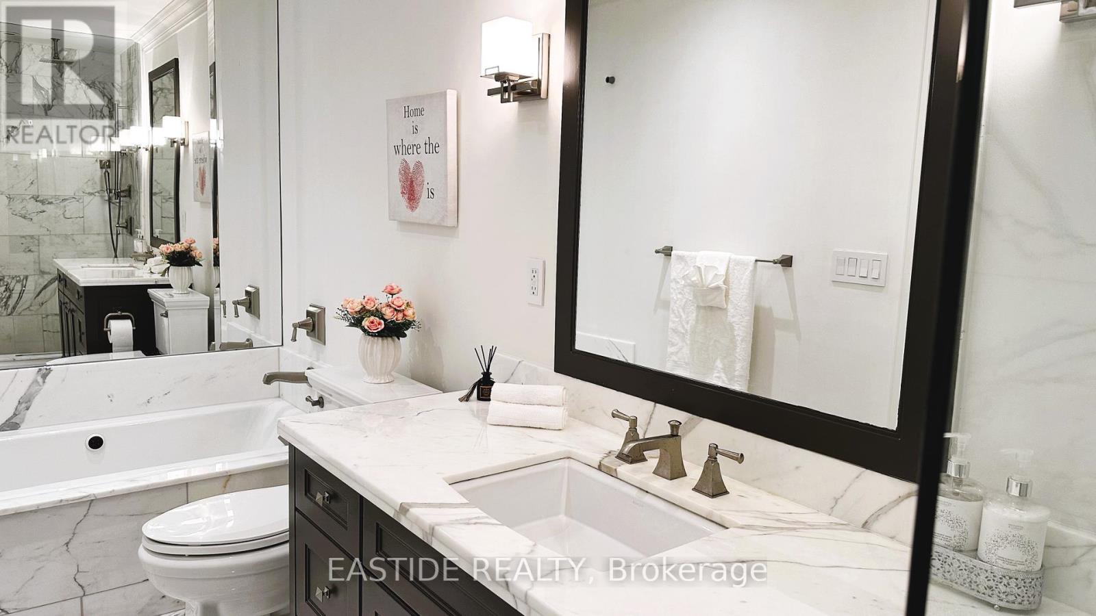 303 - 68 Yorkville Avenue, Toronto, Ontario  M5R 3V7 - Photo 17 - C11975488