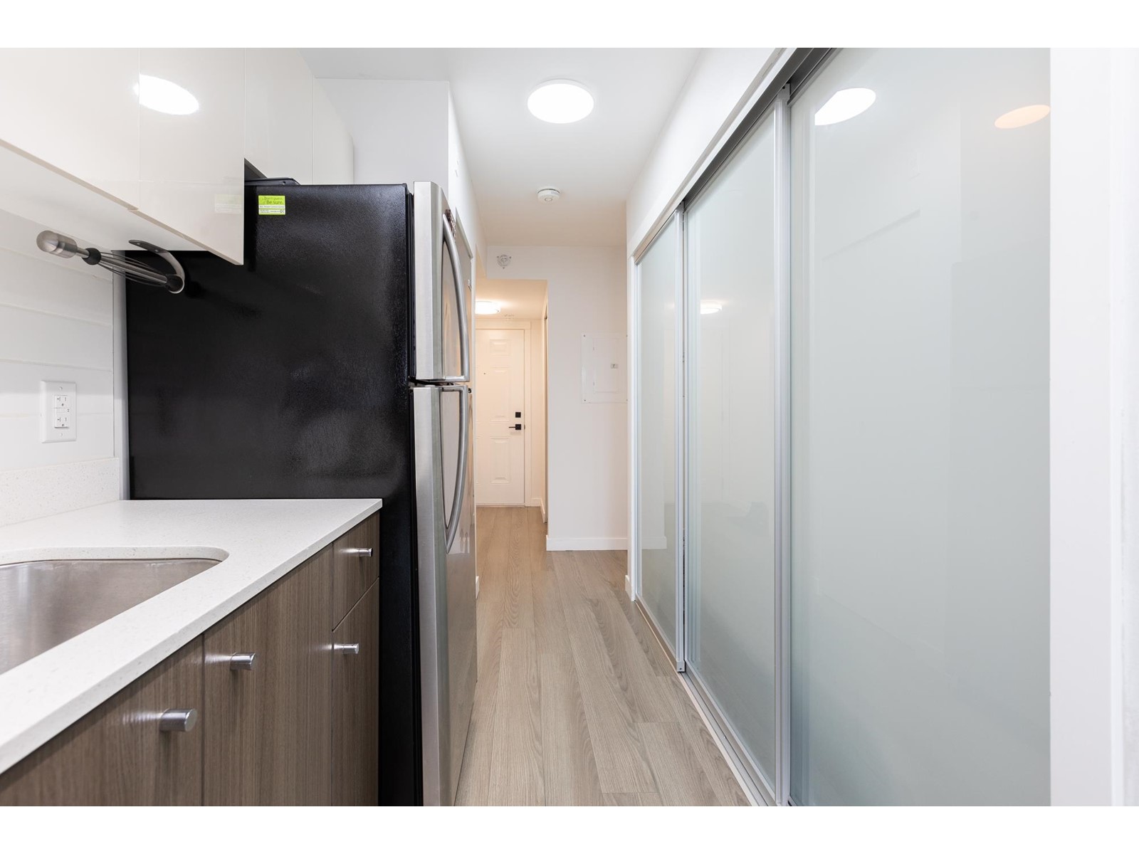 408 10688 140 Street, Surrey, British Columbia  V3T 4N8 - Photo 8 - R2963723
