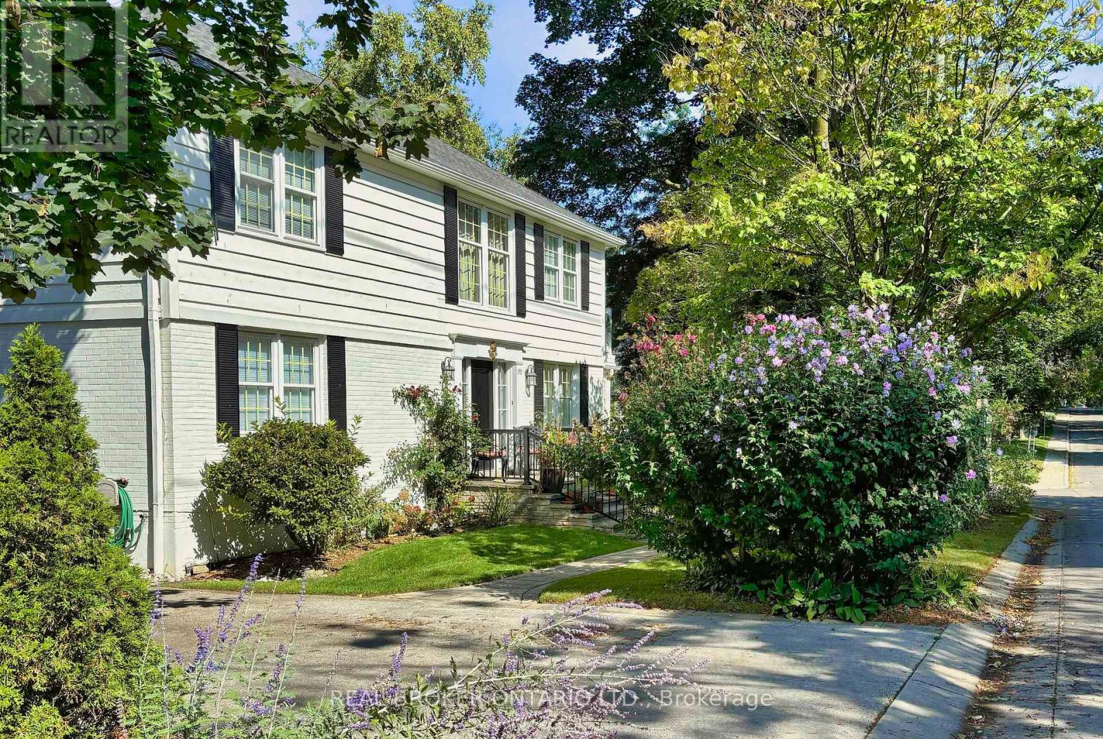Property at 195 WILLIAM STREET image 4