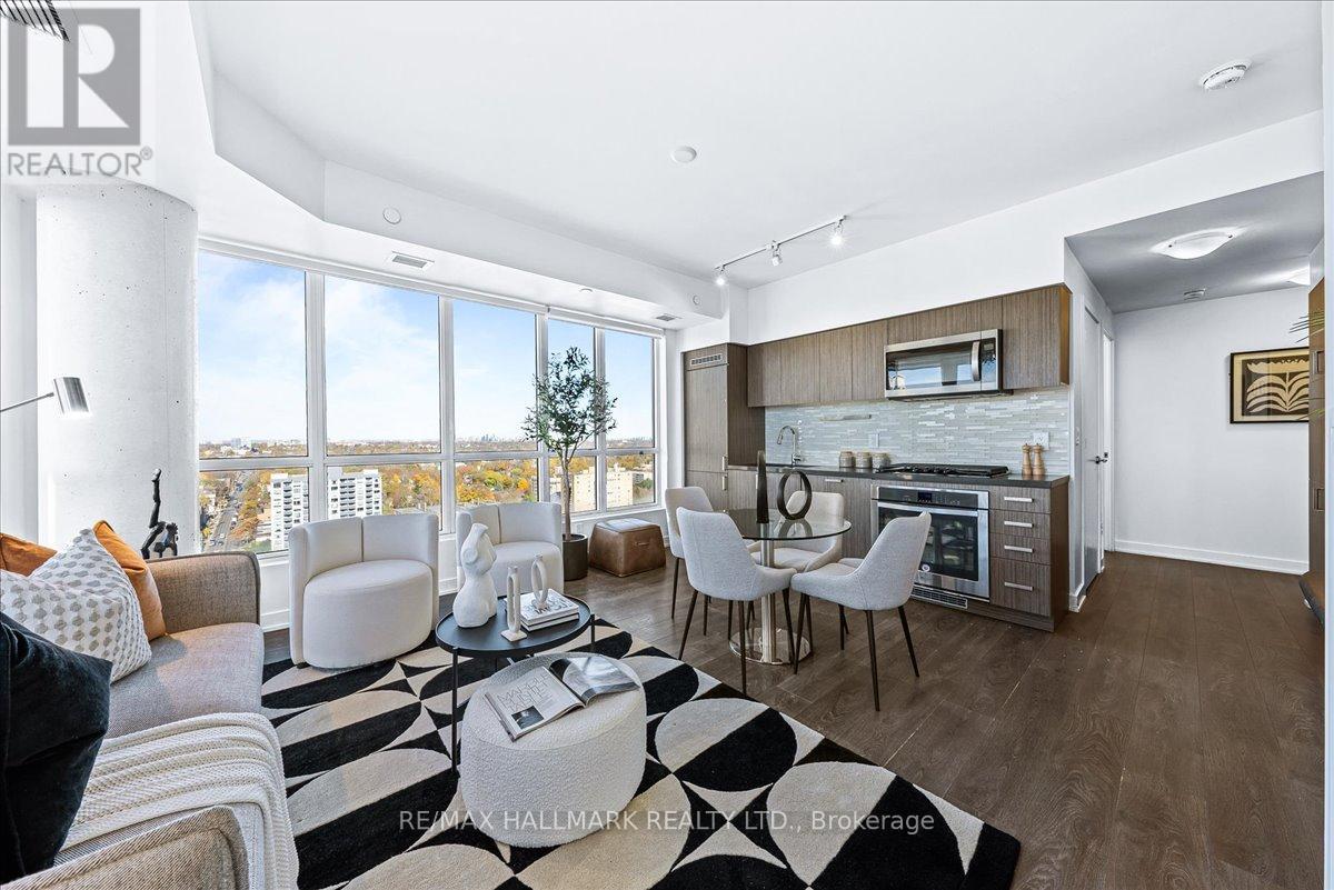 Property at 1811 - 501 ST CLAIR AVENUE W image 1