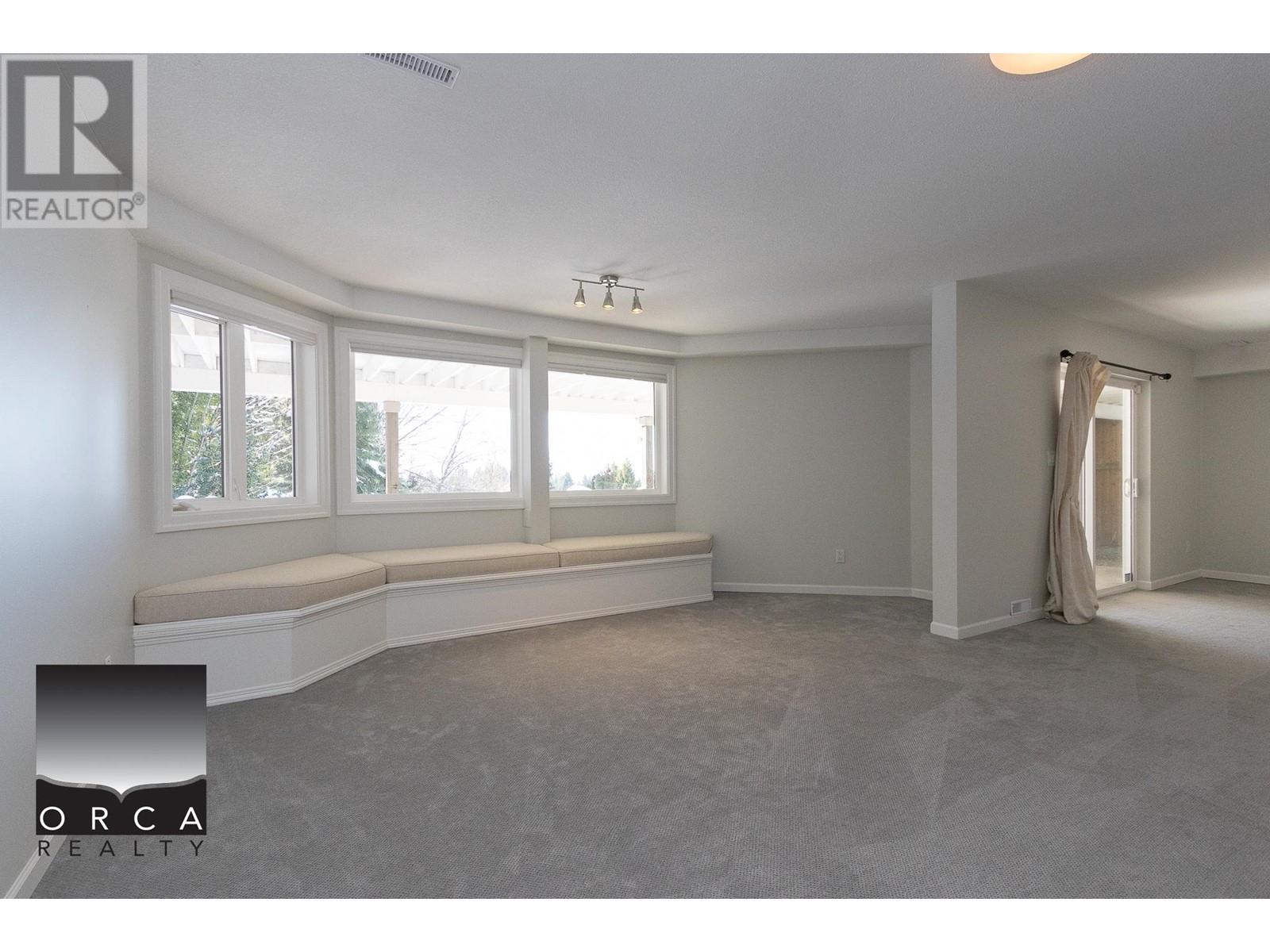 Garden Suite-4780 Woodley Drive, West Vancouver, British Columbia  V7S 3B1 - Photo 2 - R2966520