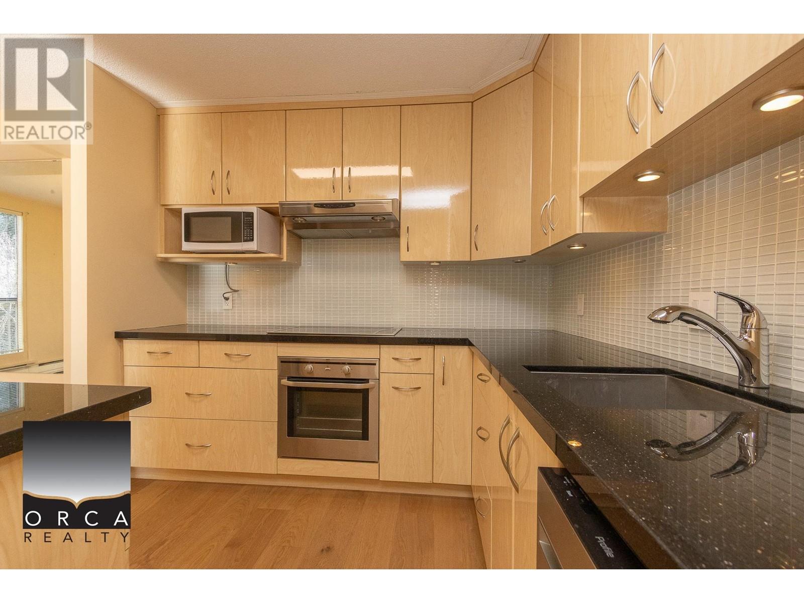 301 1745 Esquimalt Avenue, West Vancouver, British Columbia  V7V 1R7 - Photo 11 - R2940981