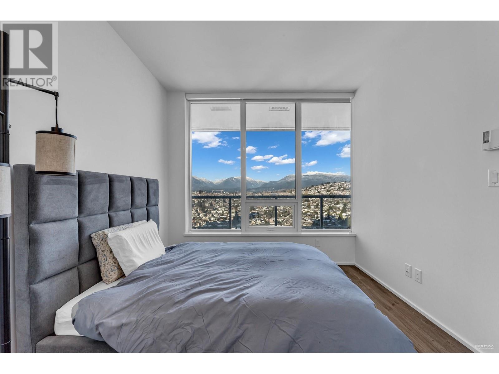 Listing Picture 13 of 30 : 2111 1955 ALPHA WAY, Burnaby / 本拿比 - 魯藝地產 Yvonne Lu Group - MLS Medallion Club Member