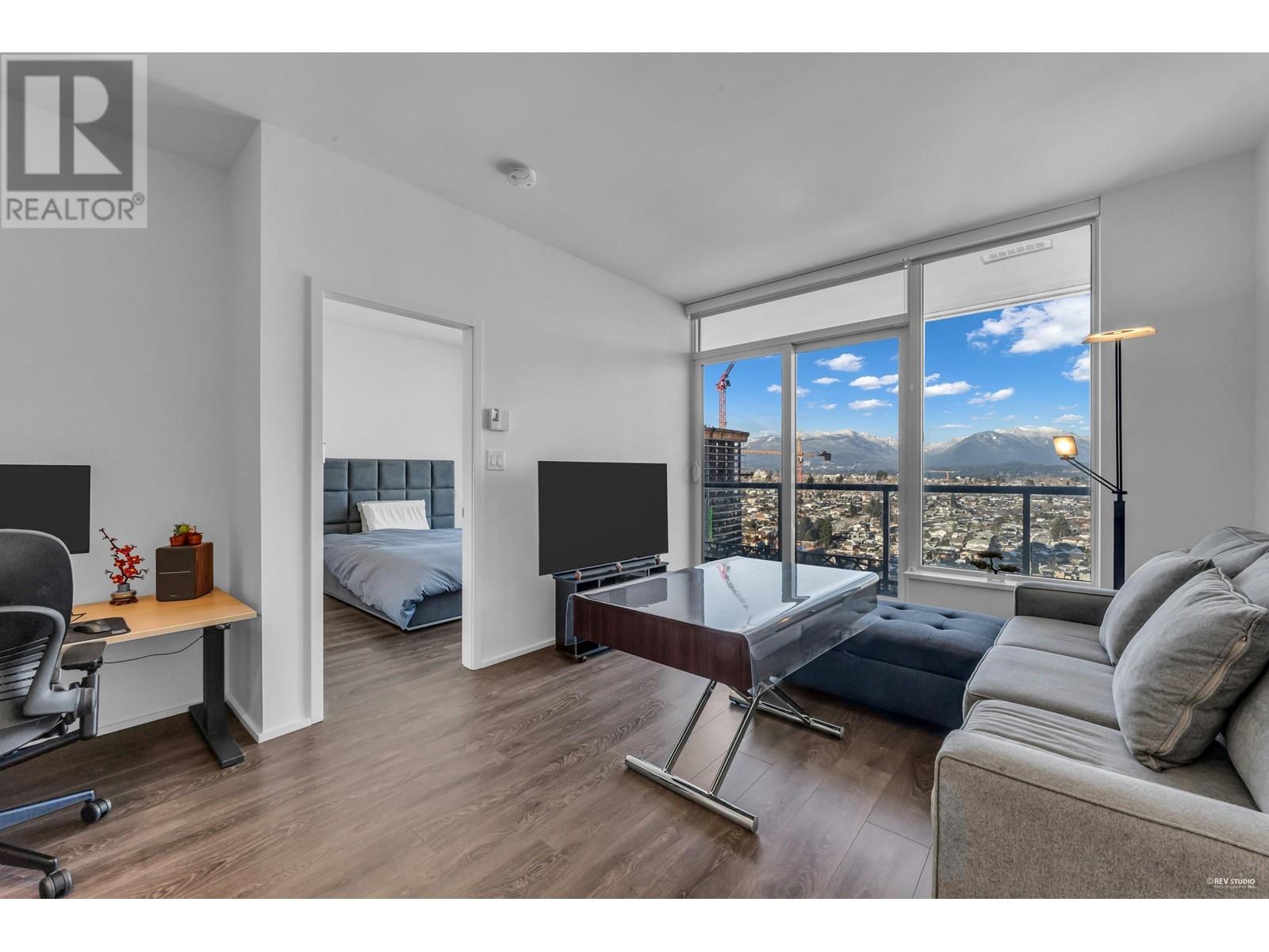 Listing Picture 9 of 30 : 2111 1955 ALPHA WAY, Burnaby / 本拿比 - 魯藝地產 Yvonne Lu Group - MLS Medallion Club Member