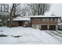 2626 ELMHURST STREET, Ottawa, Ontario