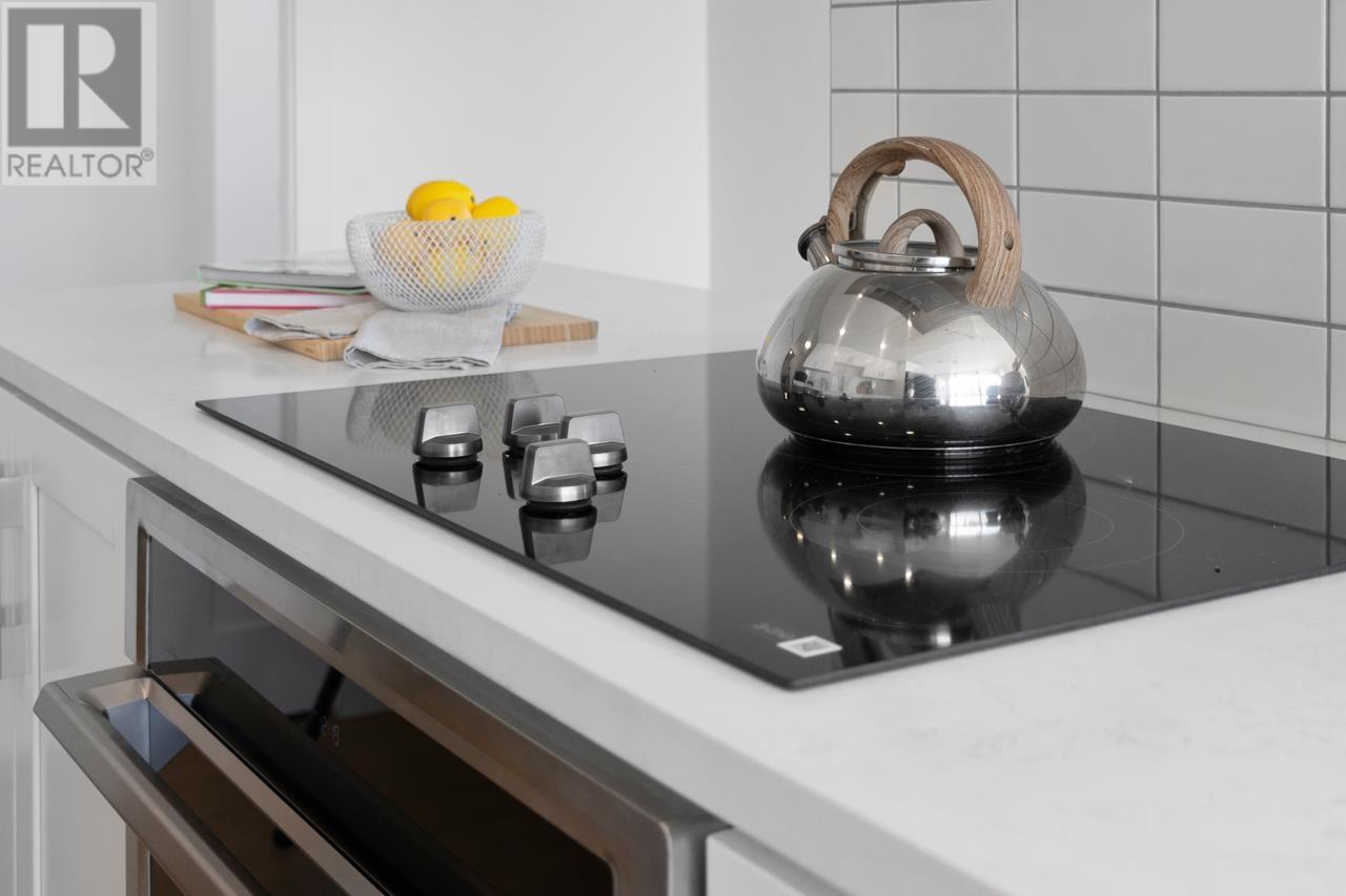 Listing Picture 5 of 31 : 1601 1816 HARO STREET, Vancouver / 溫哥華 - 魯藝地產 Yvonne Lu Group - MLS Medallion Club Member