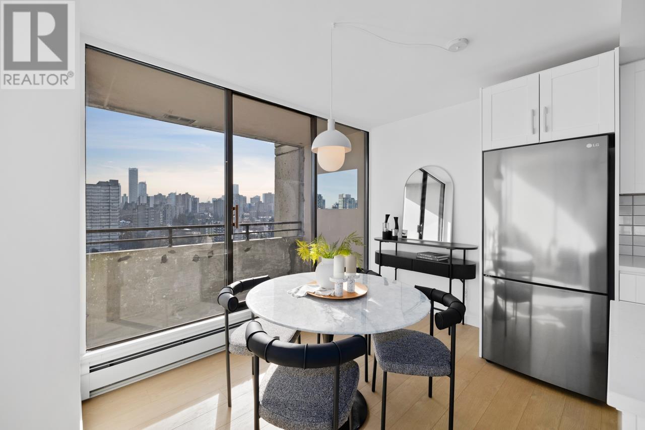 Listing Picture 7 of 31 : 1601 1816 HARO STREET, Vancouver / 溫哥華 - 魯藝地產 Yvonne Lu Group - MLS Medallion Club Member