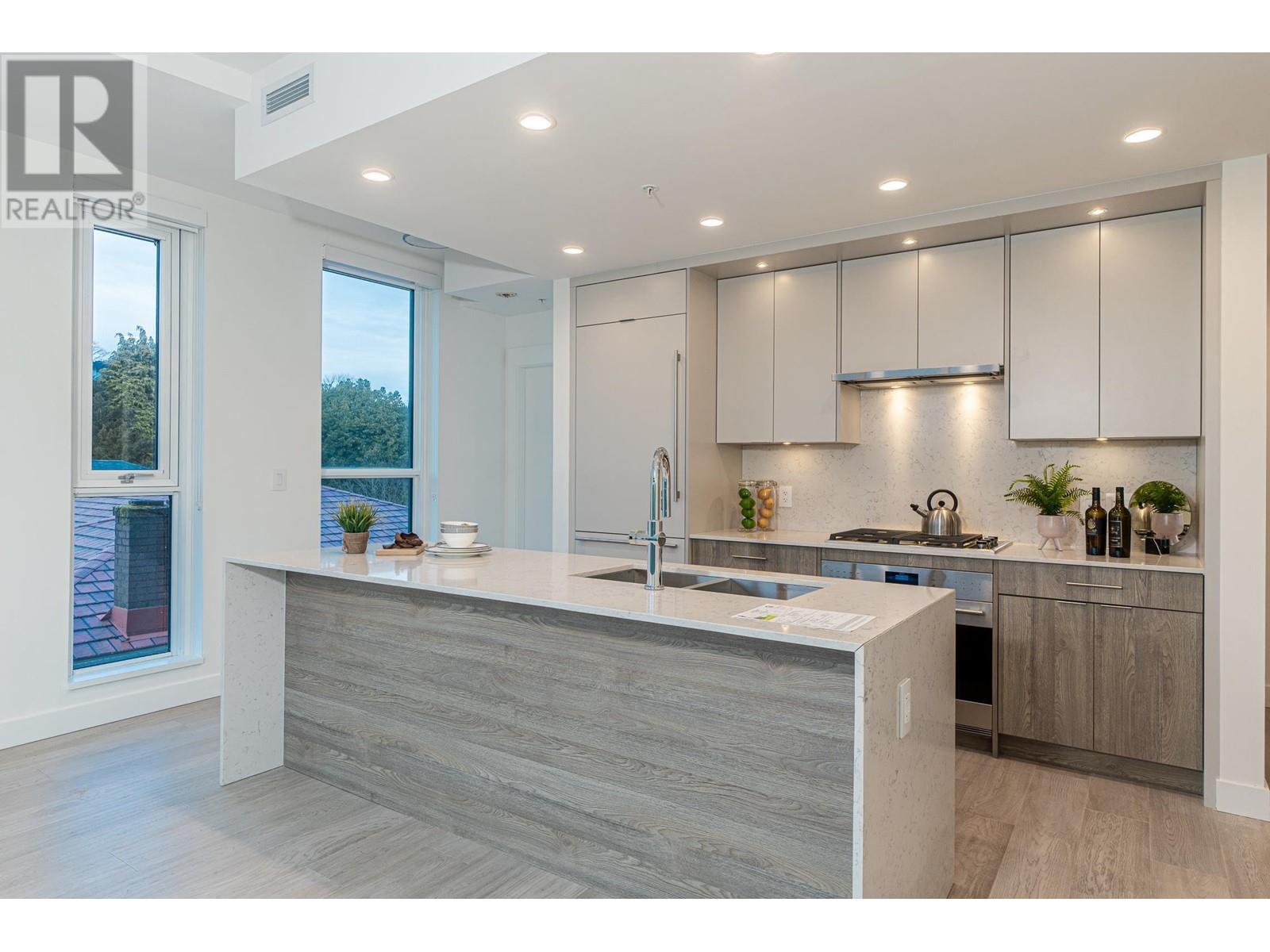 Listing Picture 11 of 21 : 306 7638 CAMBIE STREET, Vancouver / 溫哥華 - 魯藝地產 Yvonne Lu Group - MLS Medallion Club Member