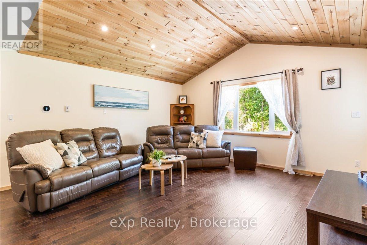 19 Murray Avenue, Northern Bruce Peninsula, Ontario  N0H 1W0 - Photo 19 - X11975565