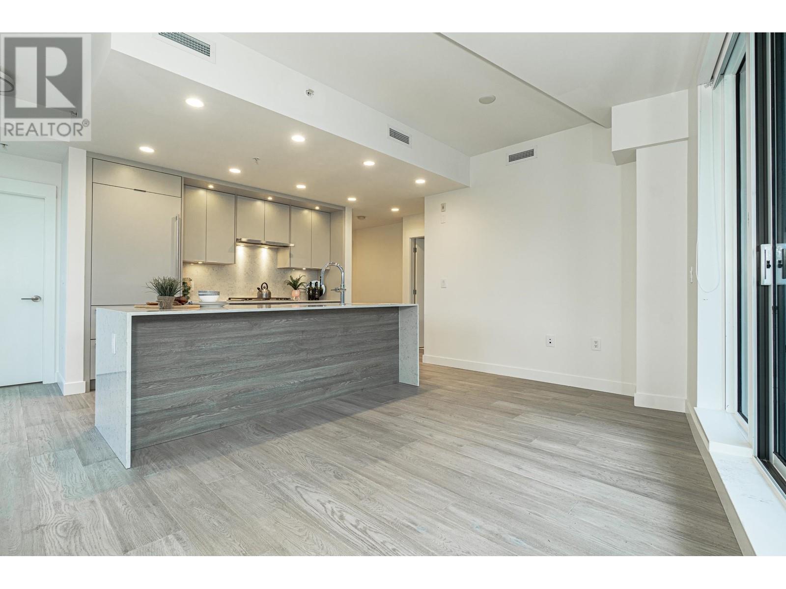 Listing Picture 6 of 21 : 306 7638 CAMBIE STREET, Vancouver / 溫哥華 - 魯藝地產 Yvonne Lu Group - MLS Medallion Club Member