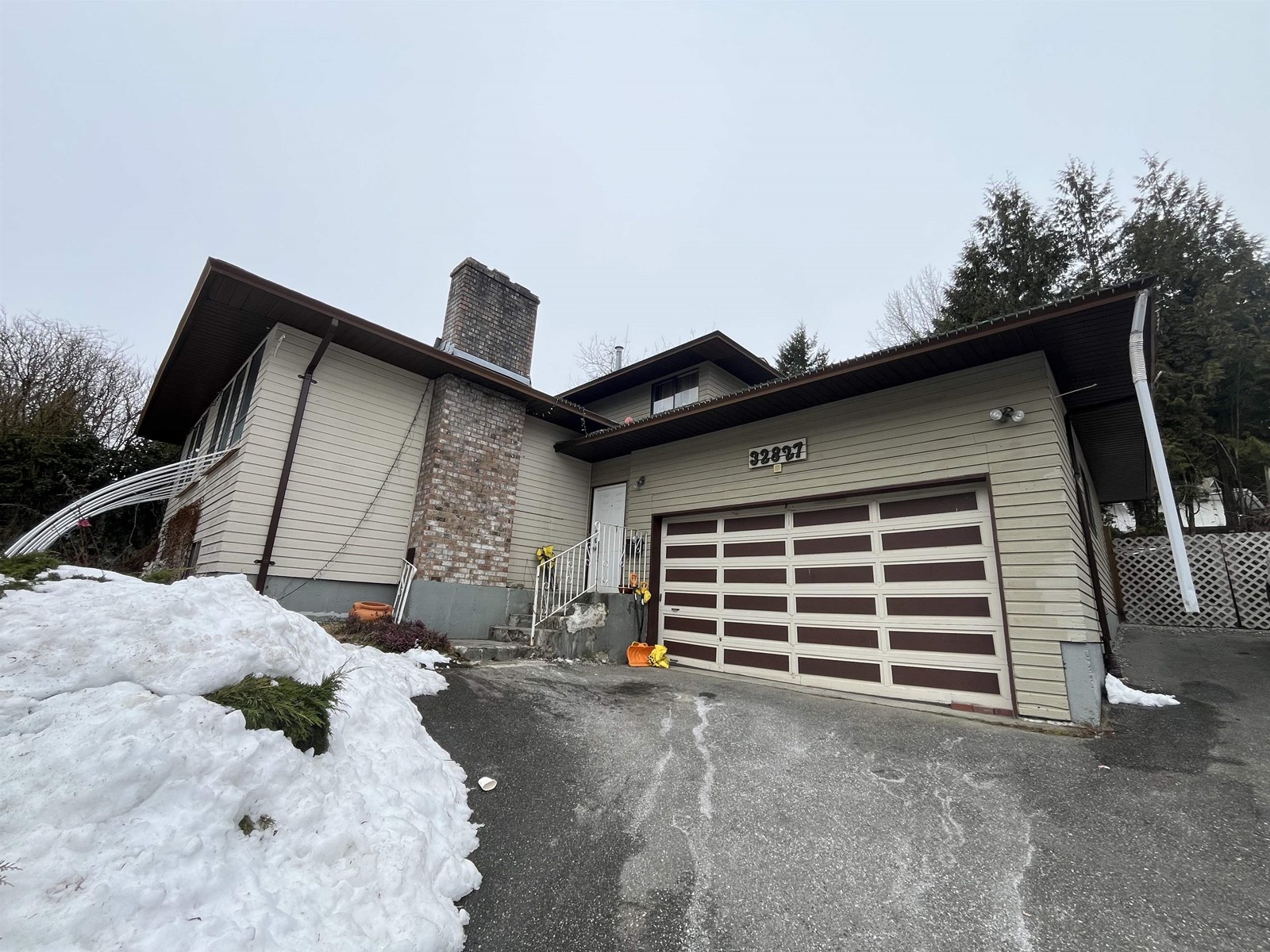 Property at 32827 14TH AVENUE image 1