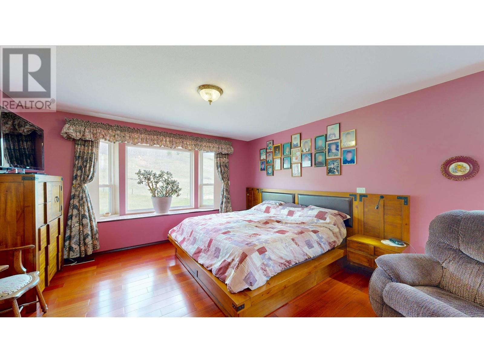 4221 Lodge Road, Lac La Hache, British Columbia  V0K 1T0 - Photo 23 - R2967328
