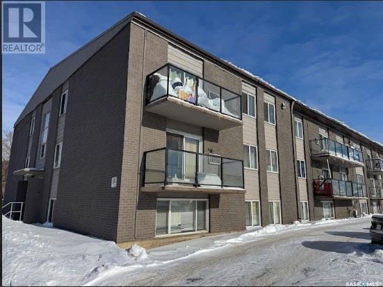 Property at 3 2 Summers PLACE image 2