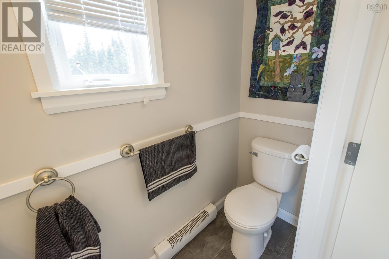 28 Kwyet Lane, Windsor Road, Nova Scotia  B0J 1J0 - Photo 11 - 202426362