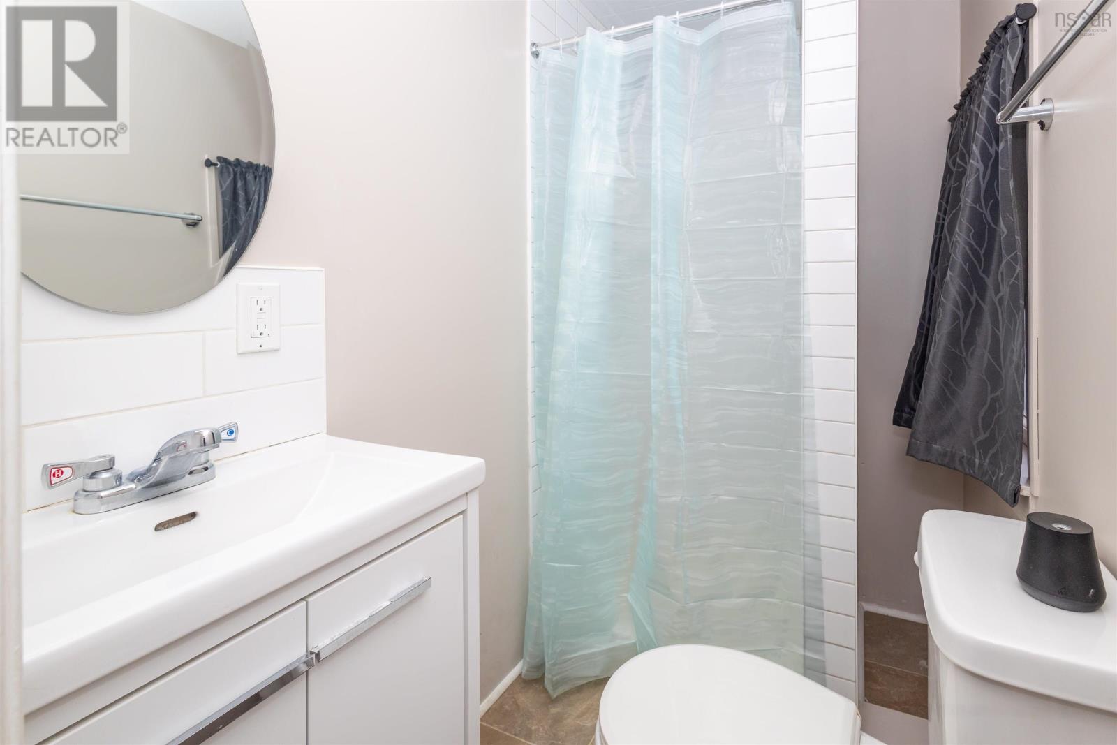 2 Ingoville Street, Sydney, Nova Scotia  B1S 2S9 - Photo 17 - 202503047