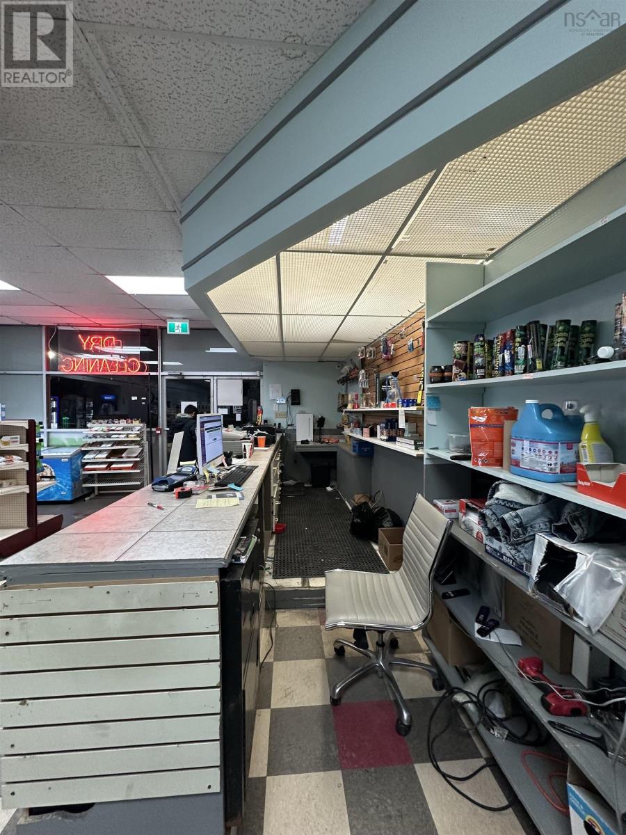 1312 Bedford Highway, Bedford, Nova Scotia  B4A 1C8 - Photo 3 - 202503062