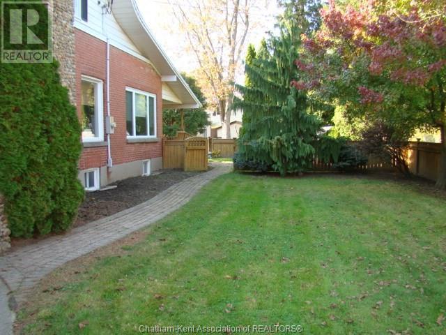 73 Main Street West, Ridgetown, Ontario  N0P 2C0 - Photo 5 - 25003047