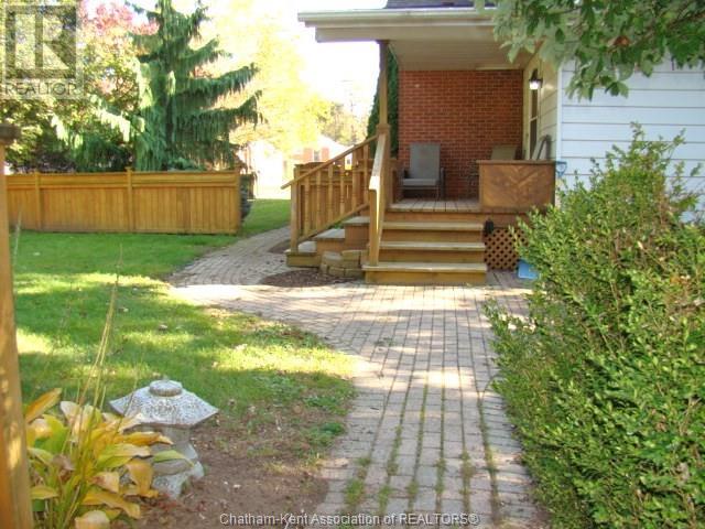 73 Main Street West, Ridgetown, Ontario  N0P 2C0 - Photo 7 - 25003047