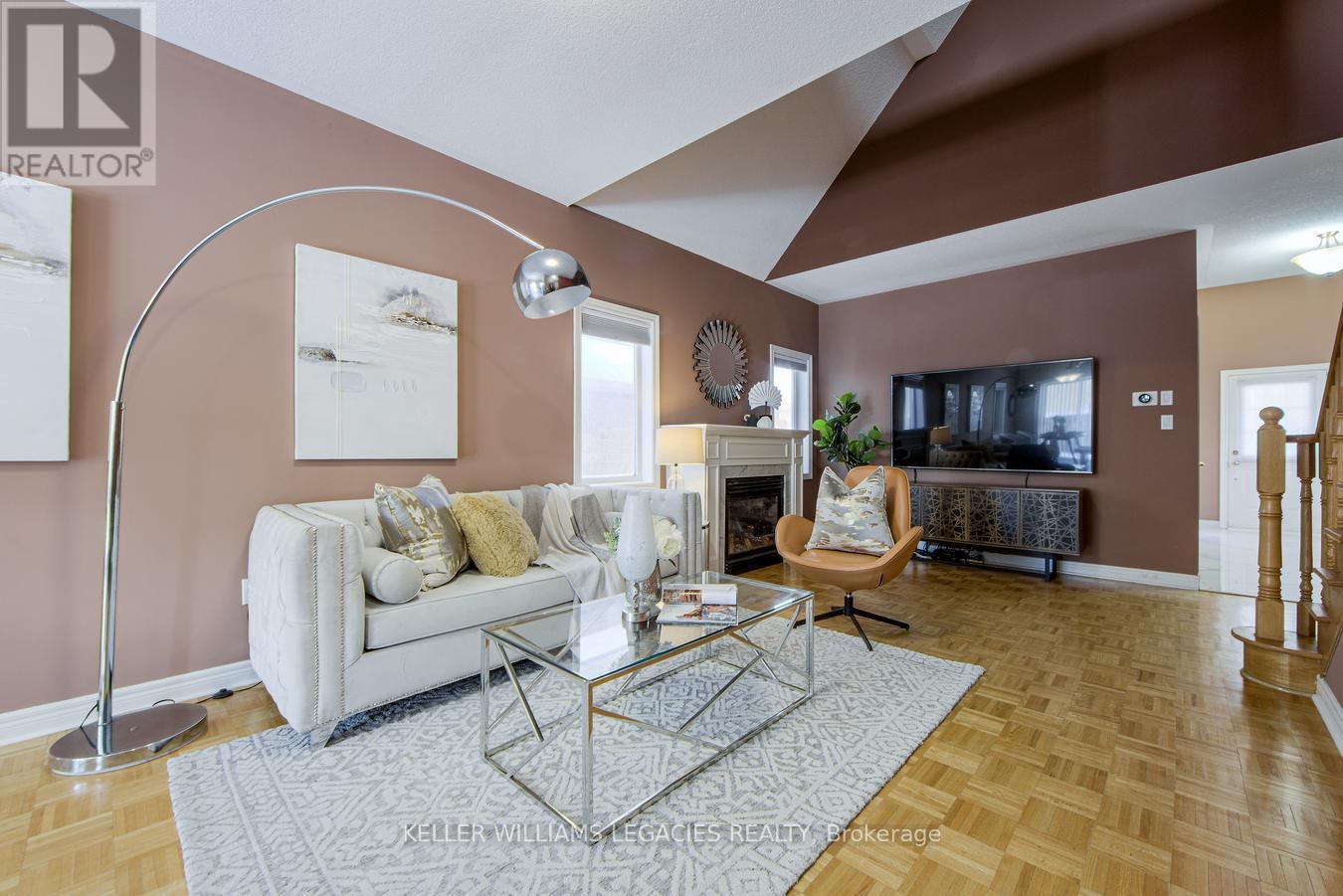 93 Chateau Drive, Vaughan, Ontario  L4H 3B3 - Photo 8 - N11975953