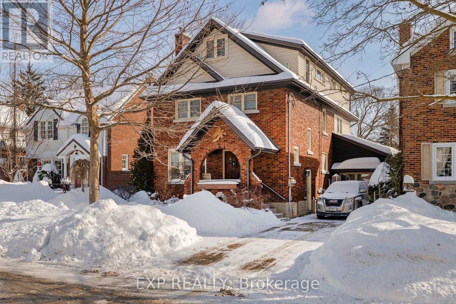 77 Borden Avenue N, Kitchener, Ontario  N2H 3J2 - Photo 4 - X11975841