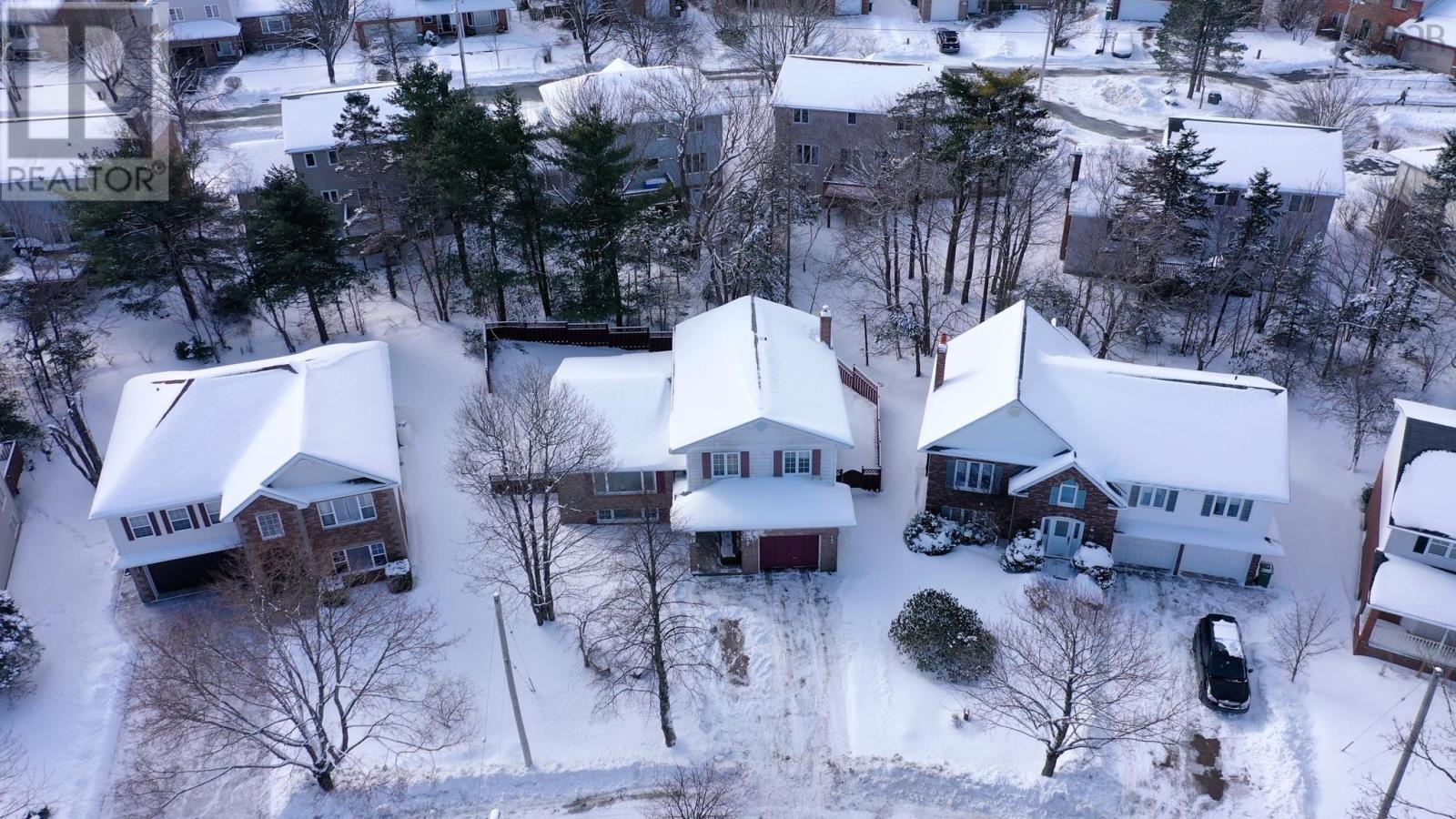 14 Turnmill Drive, Halifax Regional Municipality, Nova Scotia  B3M 4H2 - Photo 3 - 202503070