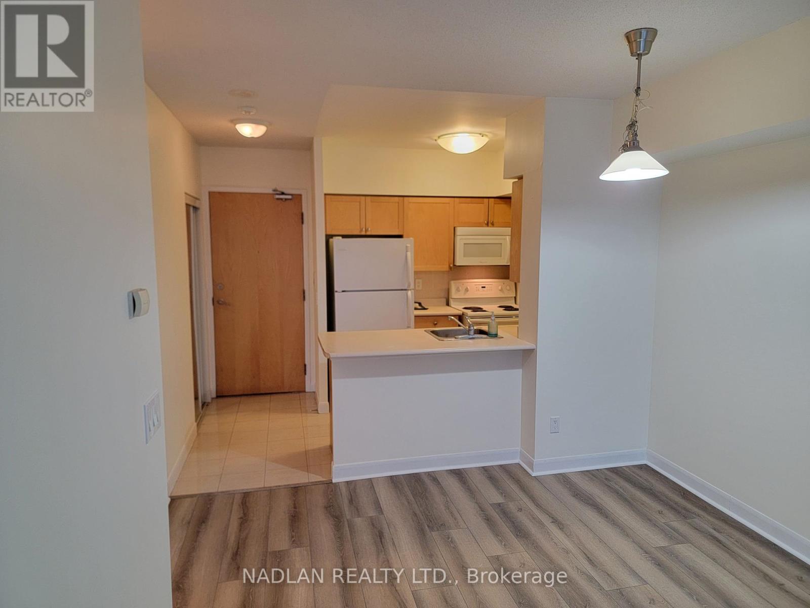 2811 - 4978 Yonge Street, Toronto, Ontario  M2N 7G8 - Photo 11 - C11976012