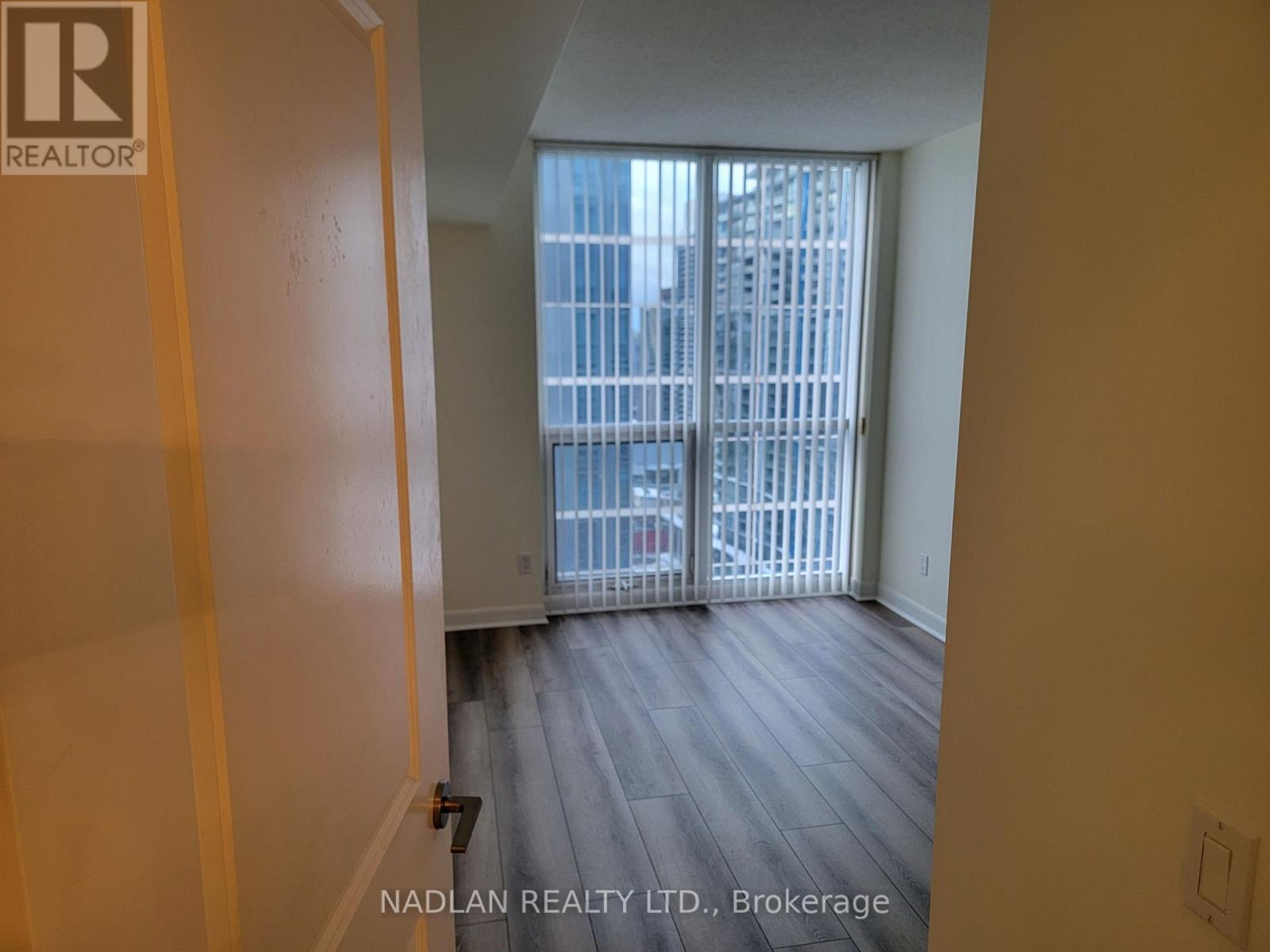 2811 - 4978 Yonge Street, Toronto, Ontario  M2N 7G8 - Photo 8 - C11976012