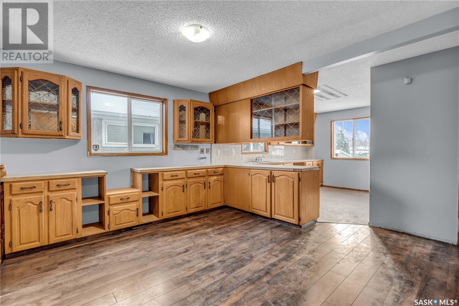 3519 6th Avenue N, Regina, Saskatchewan  S4R 0P7 - Photo 7 - SK993509