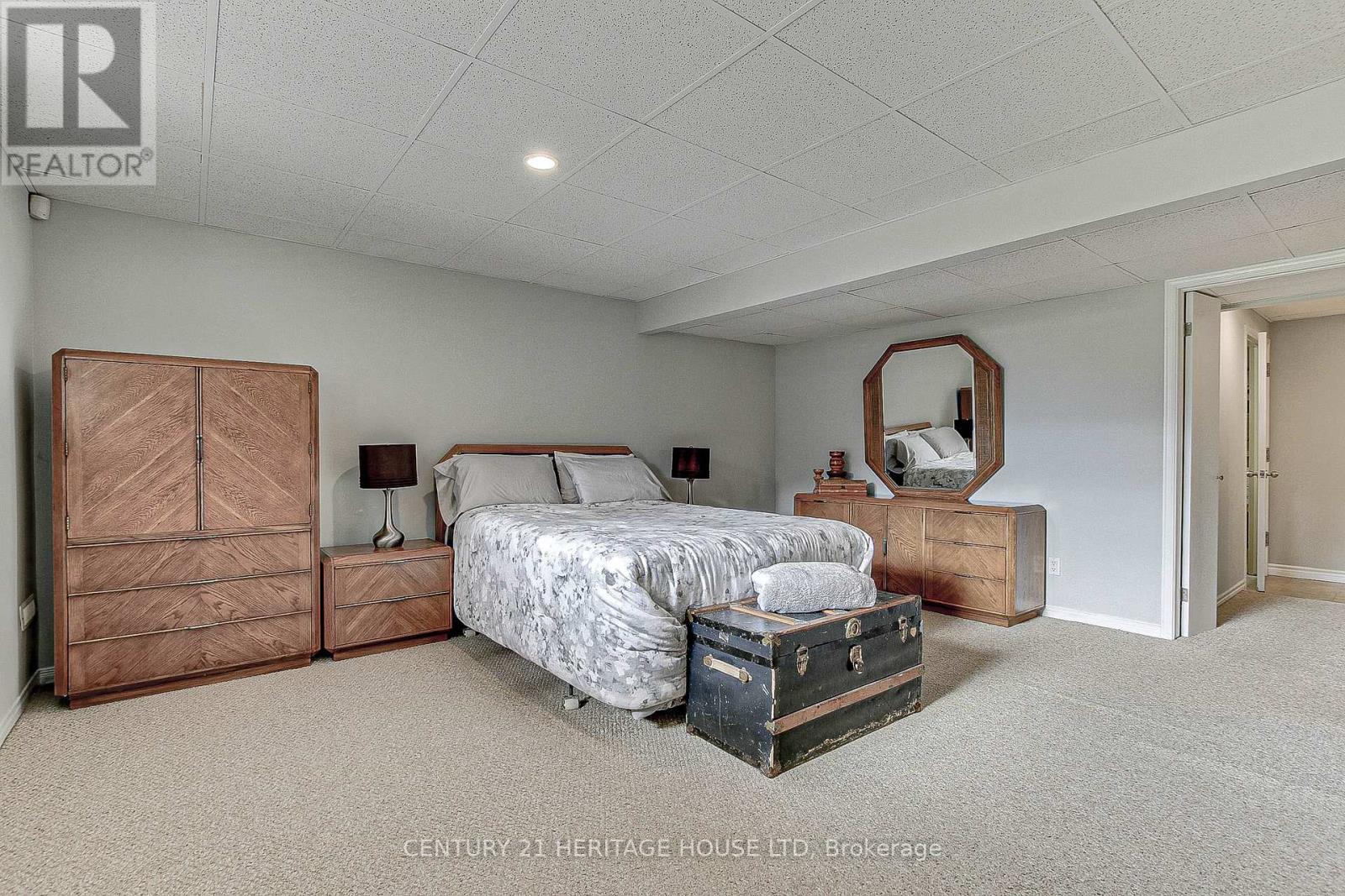 641 George Street W, Central Elgin, Ontario  N5L 1H4 - Photo 34 - X11976174