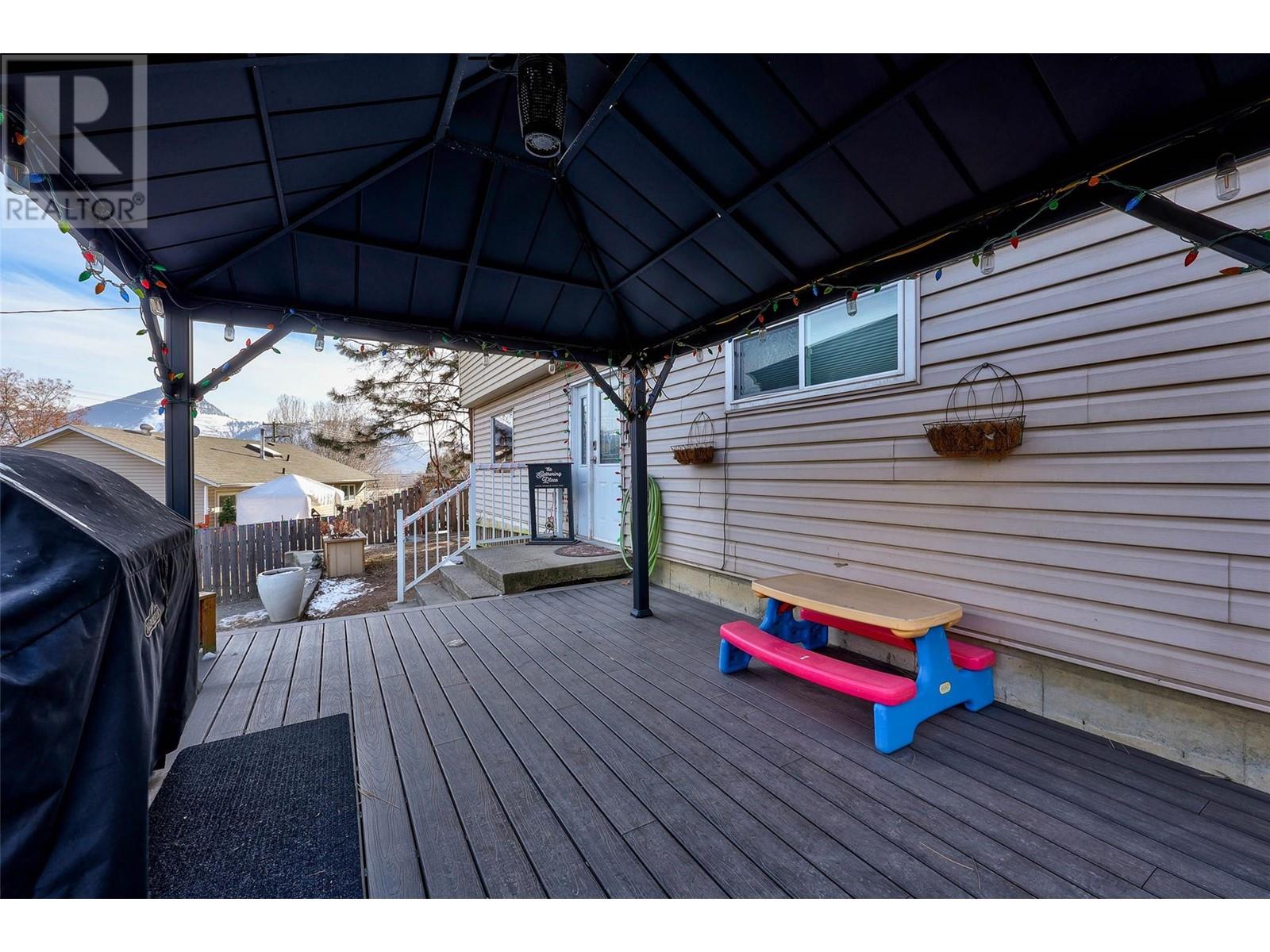 813 Mcqueen Drive, Kamloops, British Columbia  V2B 7X8 - Photo 34 - 10334591